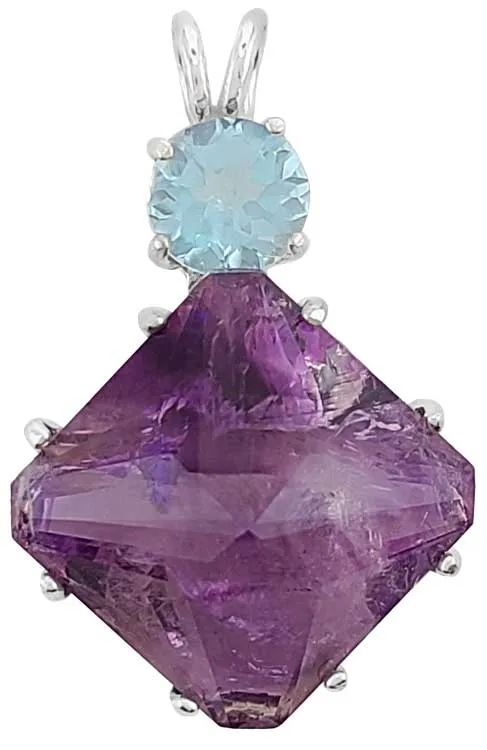 Amethyst Regular Magician Stone? with Round Blue Topaz