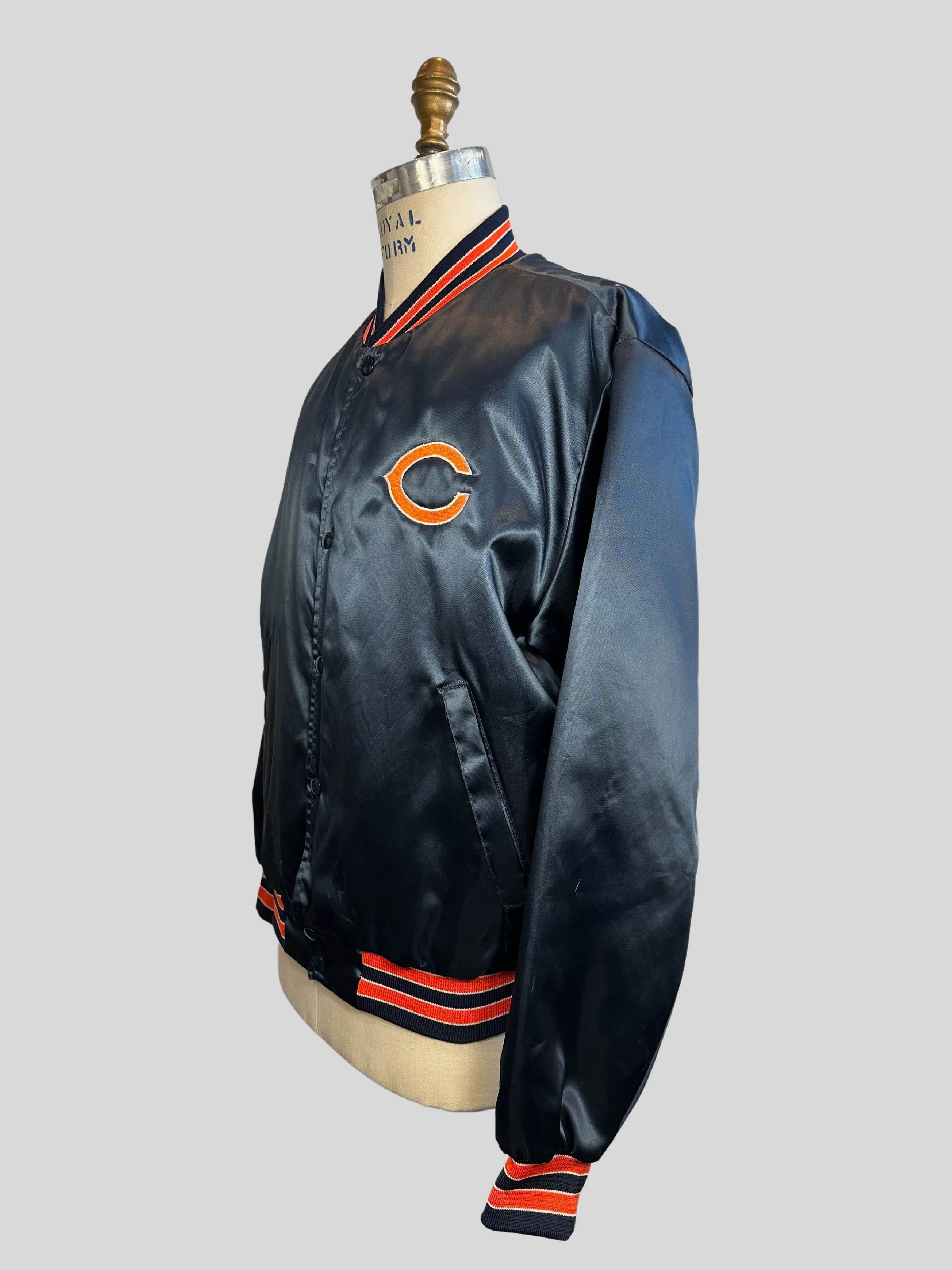 GO BEARS GO! 1980s Chicago Bears Swingster Starter Jacket, Size Medium Large