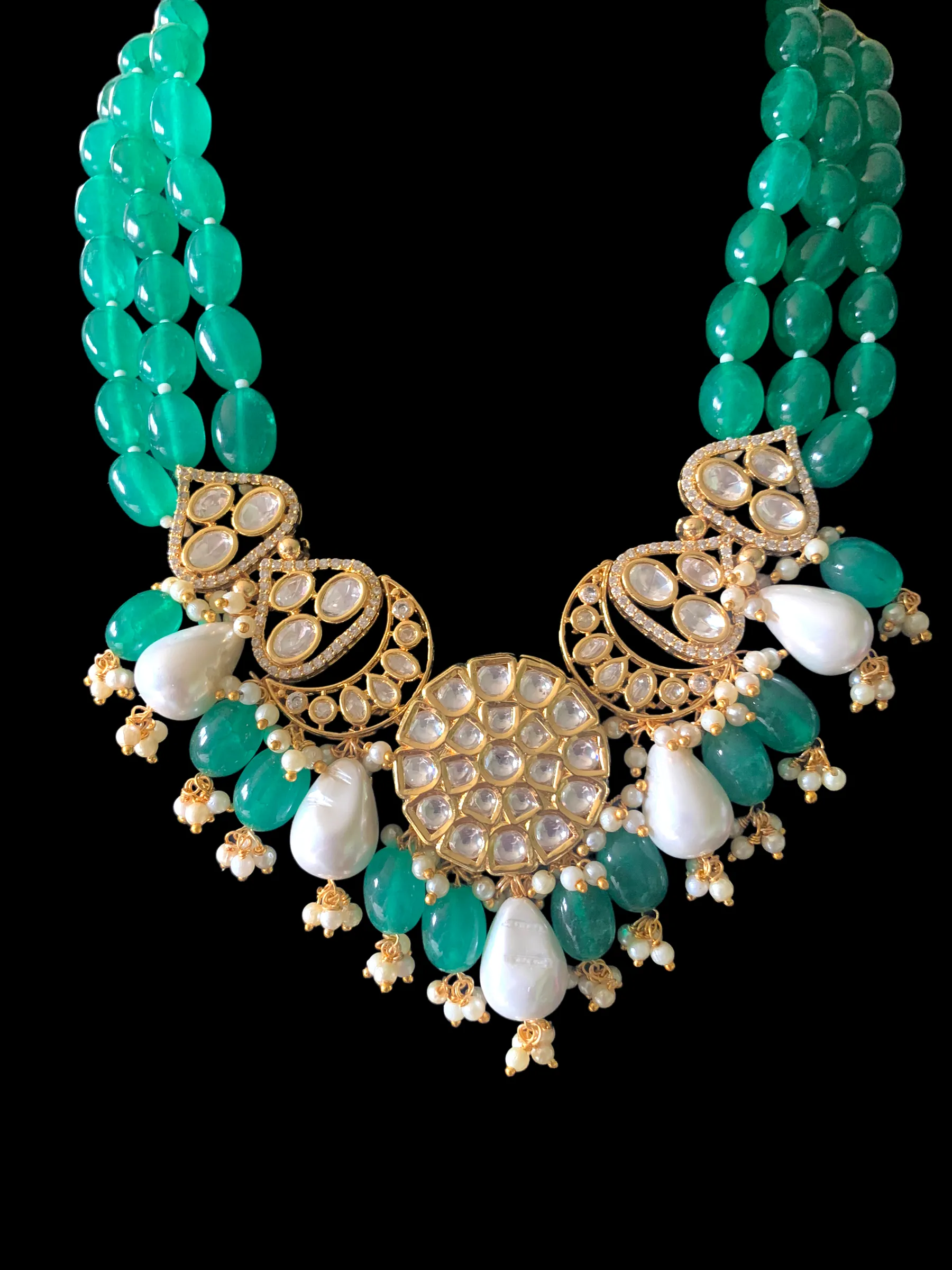 High quality gold plated polki necklace set with tika ( READY TO SHIP)