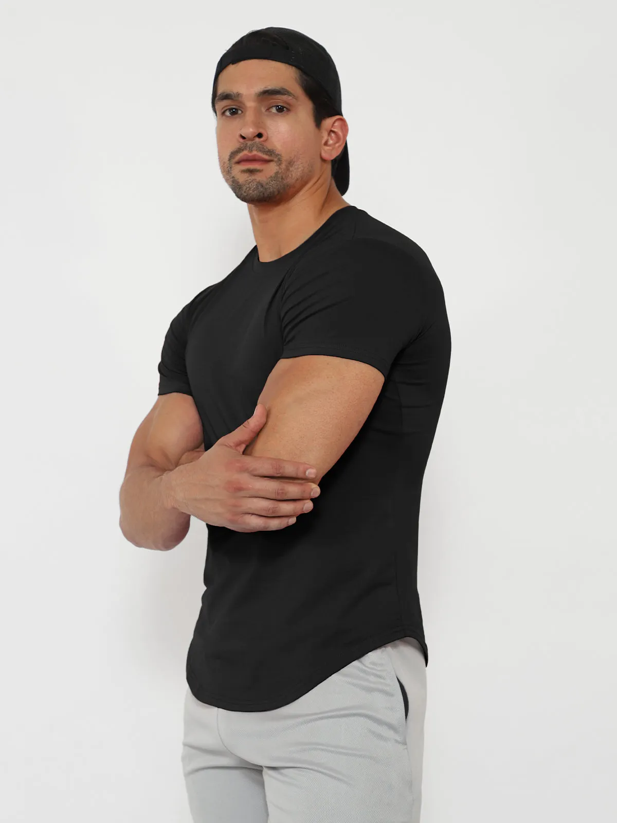 Kore Curved Hem T-shirt Muscle Fit Crew Neck