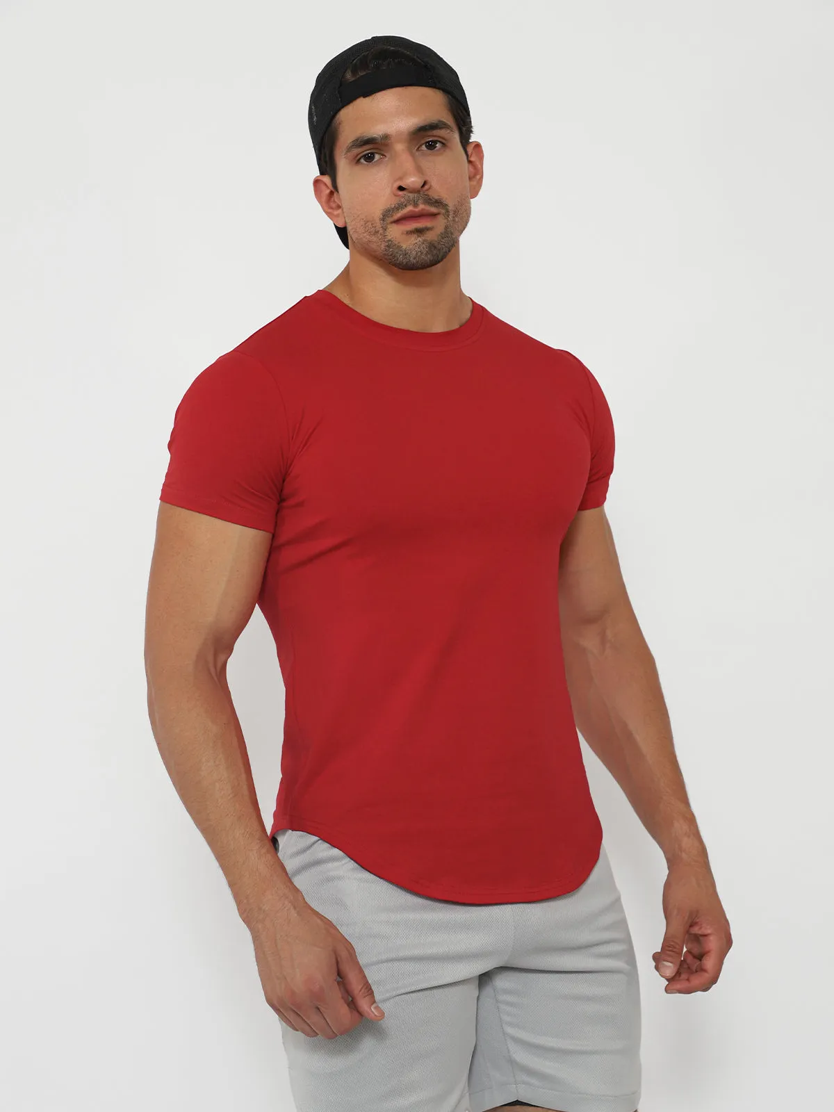 Kore Curved Hem T-shirt Muscle Fit Crew Neck