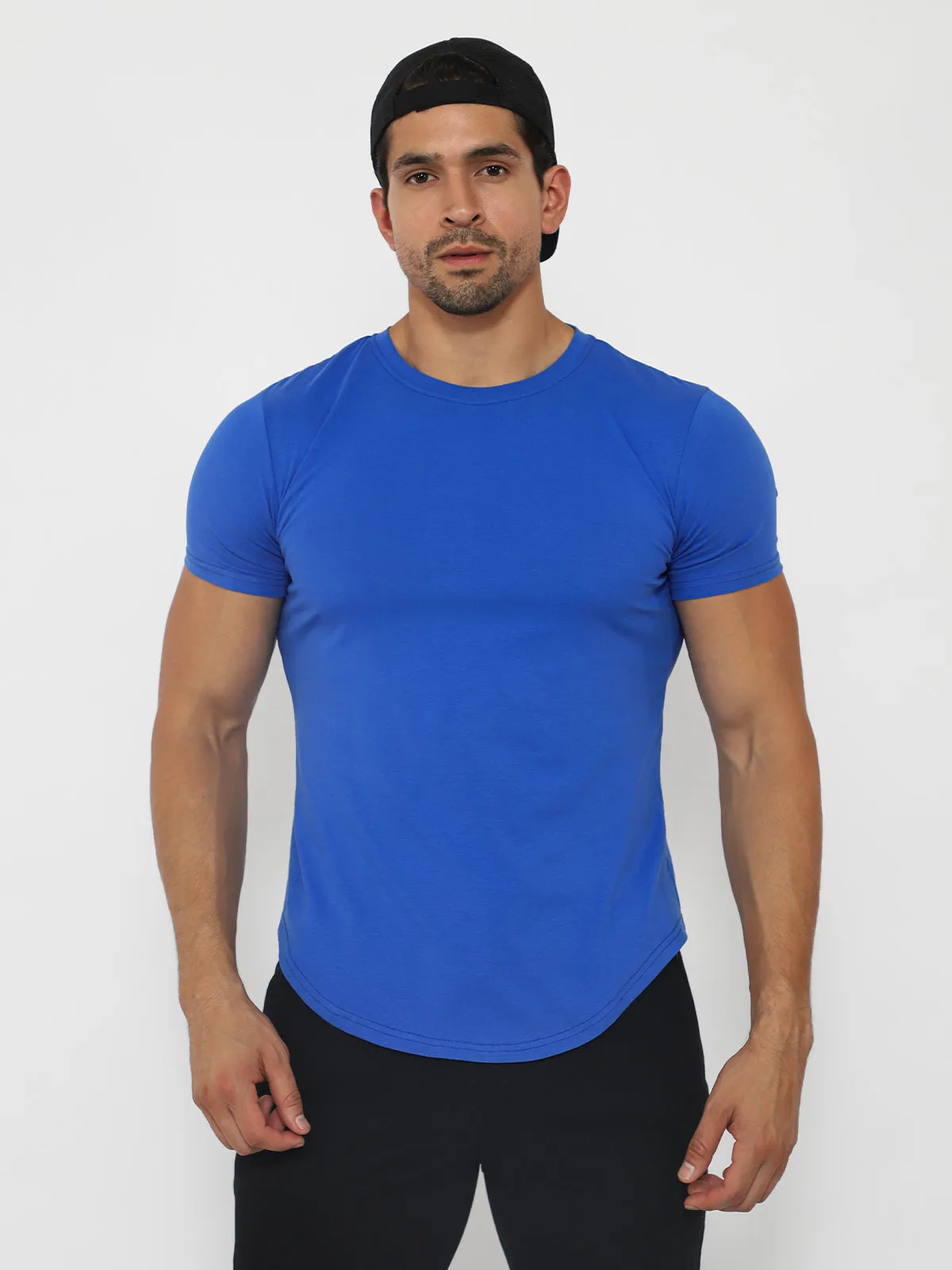 Kore Curved Hem T-shirt Muscle Fit Crew Neck