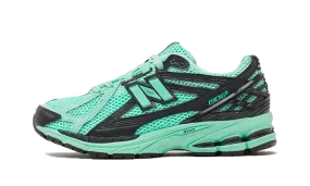 New Balance 1906R Size? Green Black