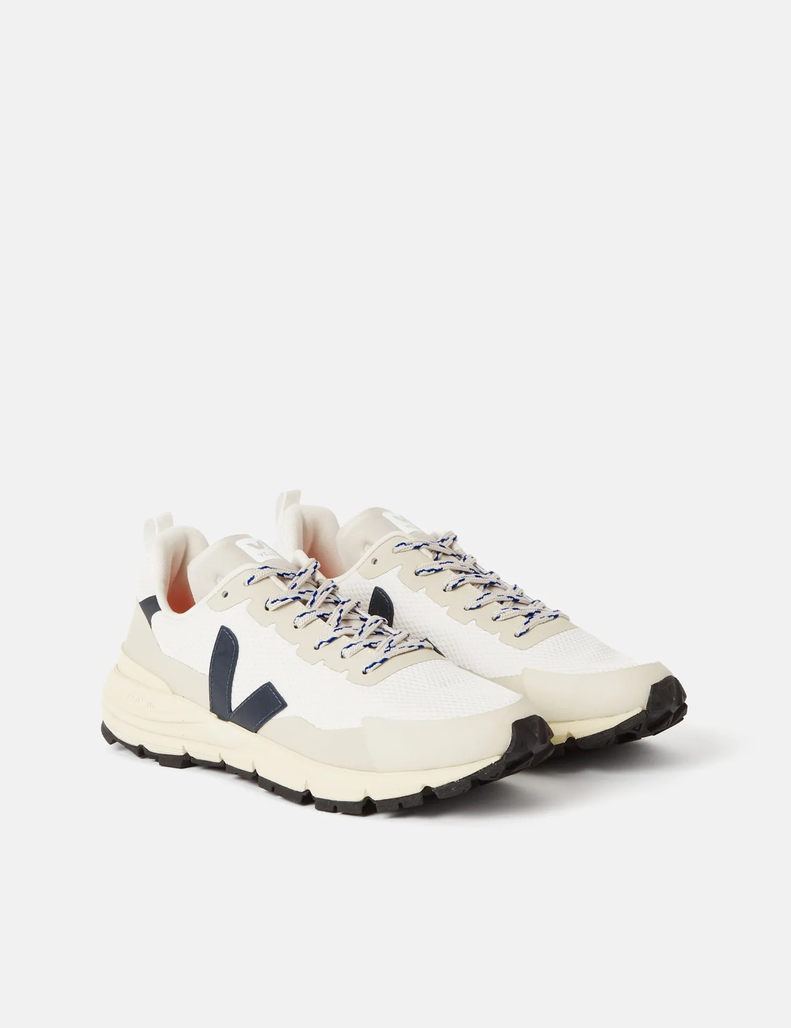 Veja Dekkan Alveomesh Trainers - Gravel/Nautico